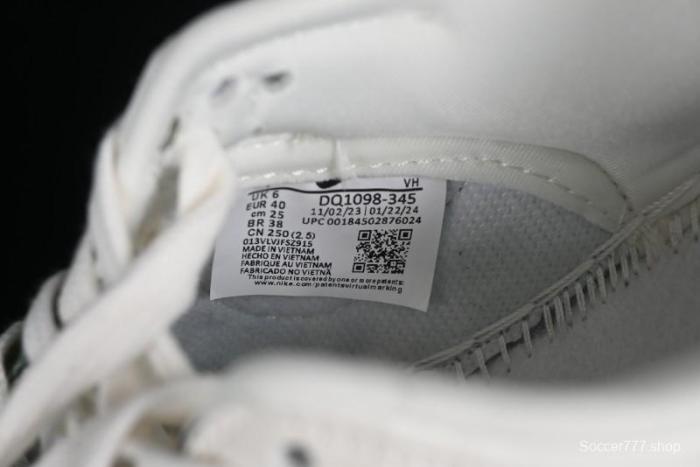 Nike SB Dunk Low MLB Collaboration - Green Denim Anniversary Custom Low-Top Casual Skate Shoes - DQ1098-345 1