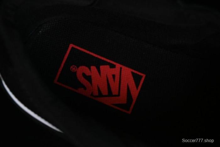 Vans Caldrone Classic Black Retro Skate Shoes - VN0007P9BA2 1