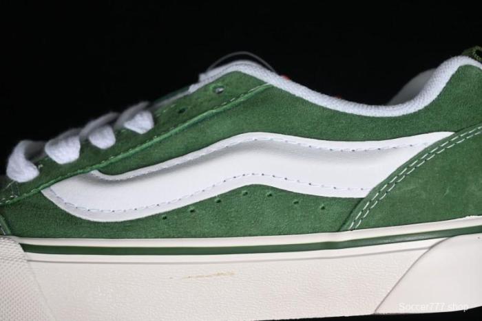 Vans Classics Knu Skool Retro Sneakers with Enlarged Toe and Thickened Trim - VN0009QCKGR 1