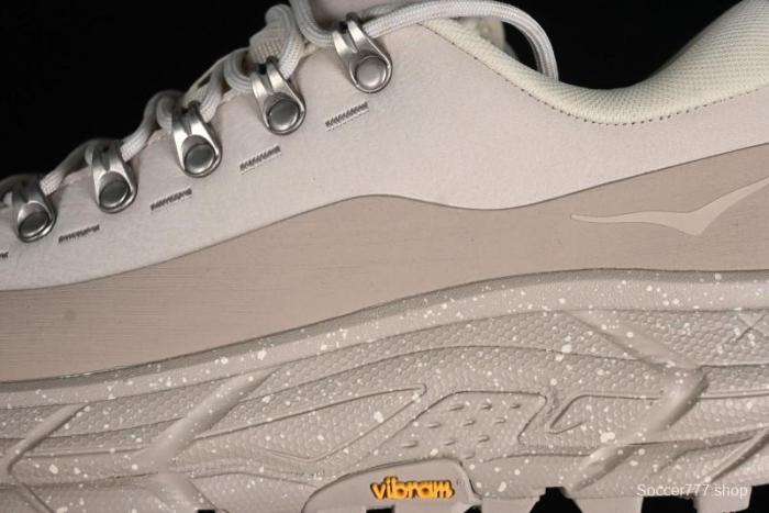 HOKA ONE ONE Tor Summit Low-Top Running Shoes with Geometric Cushioning for Stability and Comfort - 1147952 OLK 1