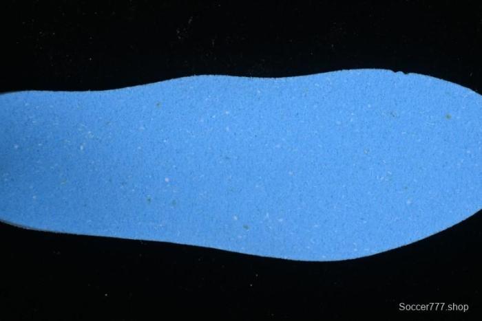 Adidas Campus CQ2106 Retro Sneakers with Classic Design - CQ2106