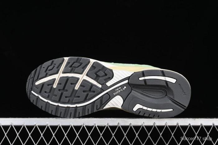 New Balance Made In USA M993 Series Classic Retro Running Shoes - U993WG