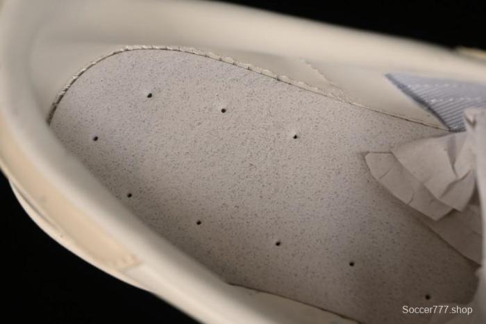 Adidas Originals Gazelle Indoor Retro Casual Anti-Slip Wear-Resistant Low-Top Sneakers - IE8407 1