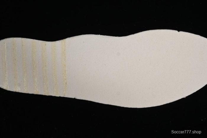 Adidas Originals Gazelle Bold H06125 Low-Top Platform Sneakers with Anti-Slip and Durable Sole 1