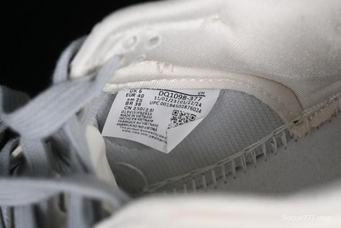 Stussy x Nike SB Dunk Low Retro Premium Sneakers in Off-White Light Grey Swoosh - DQ1098-377