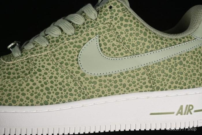 Nike Air Force 1 '07 Low Casual Sneakers with Full-Length Air Cushion - FV6519-200