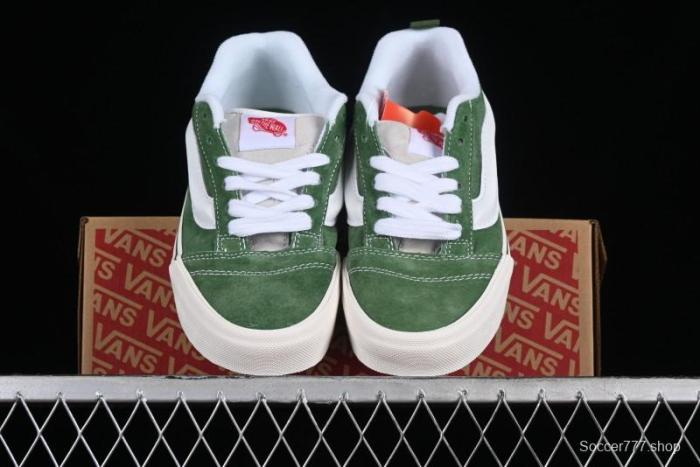 Vans Classics Knu Skool Retro Sneakers with Enlarged Toe and Thickened Trim - VN0009QCKGR 1