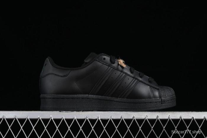 Adidas Superstar EG4957 Classic Shell Toe Casual Sneakers - EG4957 1