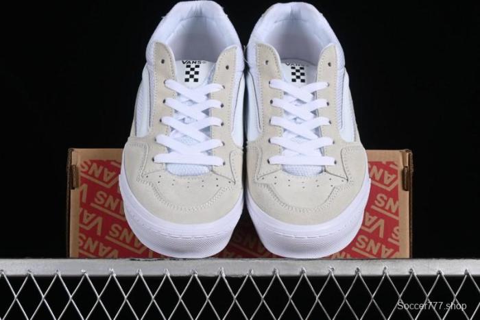 Vans Caldrone Chunky Retro Sneakers in White with Enhanced Cushioning - VN0007P9WHT 1