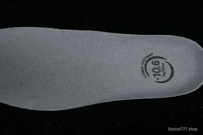 Asics Gel-Kayano 31 Running Shoes with Enhanced Cushion and Breathable Design - 1011B955-100