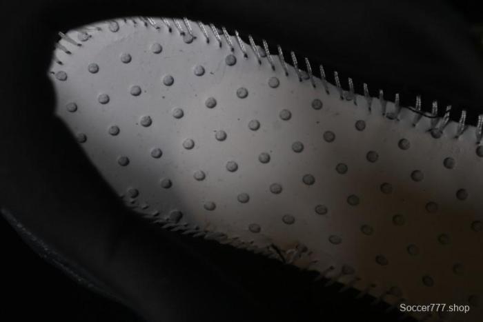 HOKA ONE ONE Tor Summit Low-Top Running Shoes with Geometric Cushioning for Stability and Traction - 1147952 BBLC 1