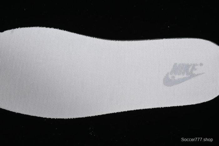 Stussy x Nike SB Dunk Low Retro Premium Sneakers in Off-White Light Grey Swoosh - DQ1098-377