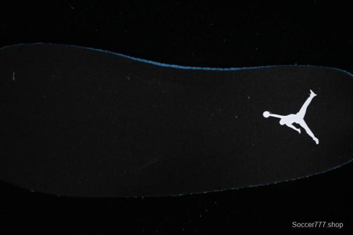 Nike Air Jordan 1 Low Retro Basketball Shoes in Black/Blue - 553558-042