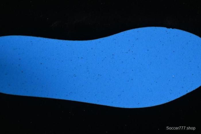 Adidas Retropy E5 IE8105 Running Shoes with Boost Cushioning - IE8105