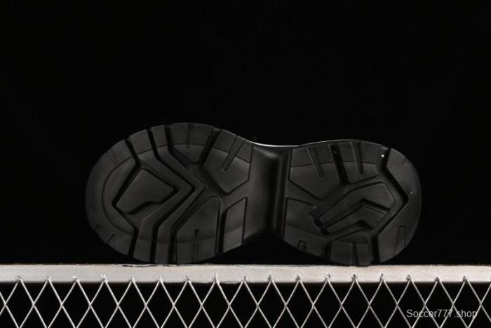 GG-CC Casual Running Shoes with Irregular Design - G23X4318B 1