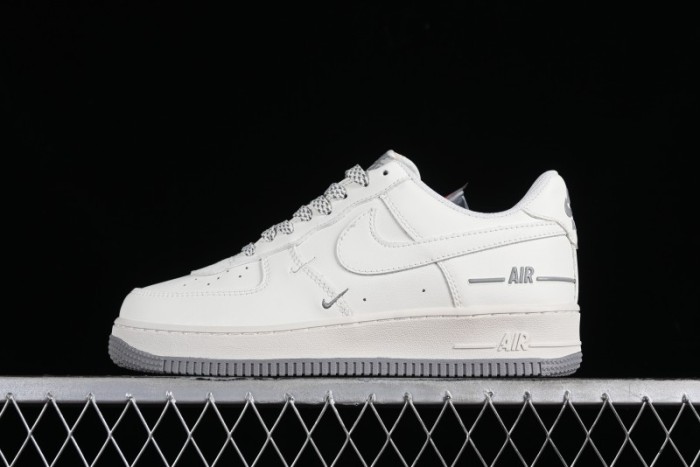 Nike Air Force 1 '07 Low Casual Sneakers with 3M Reflective Details and Full-Length Air Cushion - CJ1379-603 1