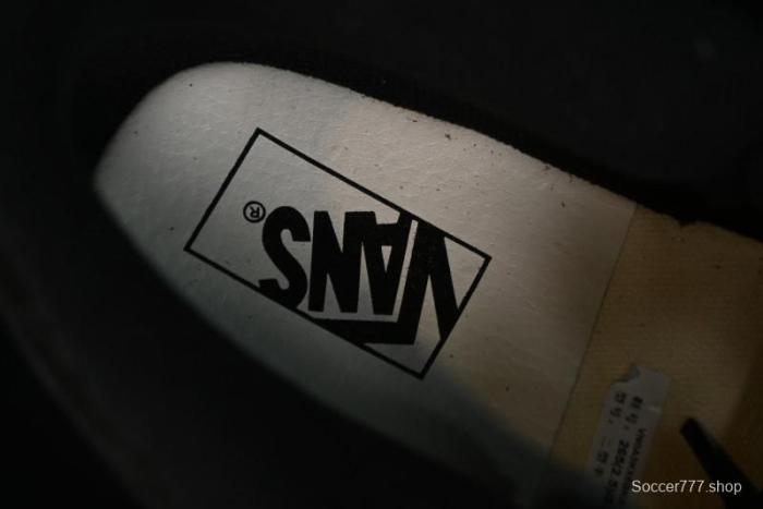 Vans Half Cab 33 DX Black Knight Anaheim Classic Retro Skate Shoes - VN0A5KX6BKA