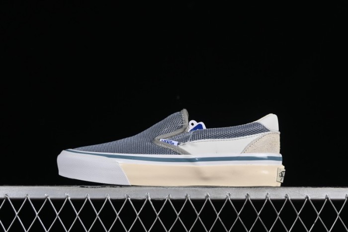Vans TDC Tokyo Design Collective Old Skool Slip-On Premium Low-Top Casual Sneakers with 90s Retro Running Shoe Inspired Design - VN000MXHBGK 1