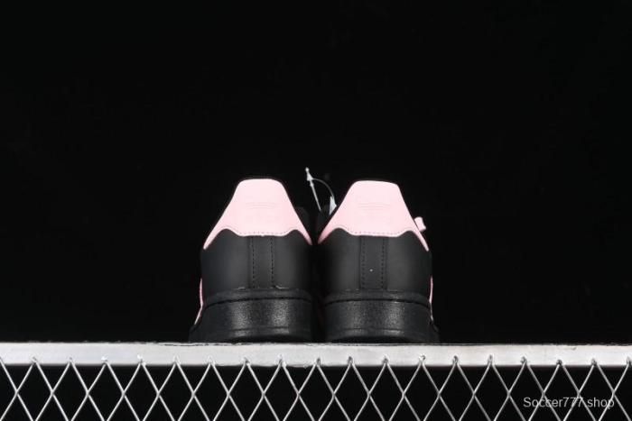 Adidas Superstar EG4959 Casual Sneakers with Shell Toe Design