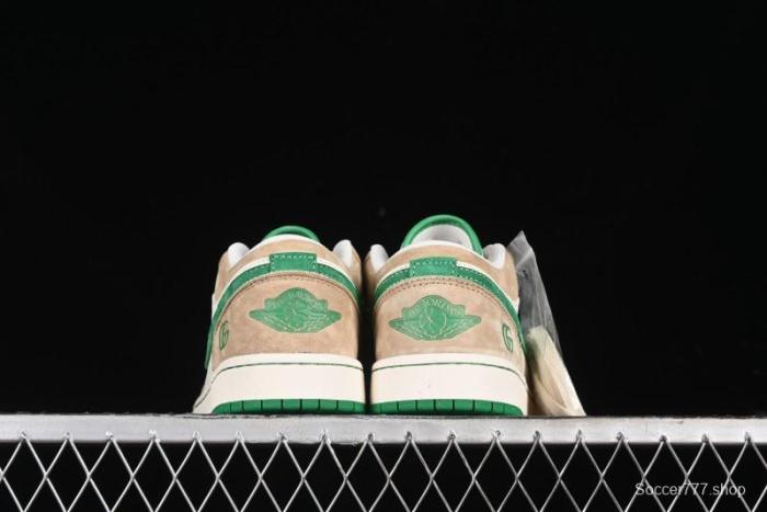 Nike Air Jordan 1 Low AJ1 Gucci Collaboration - Vintage Basketball Shoes in Sheepskin Green - WG8850-014