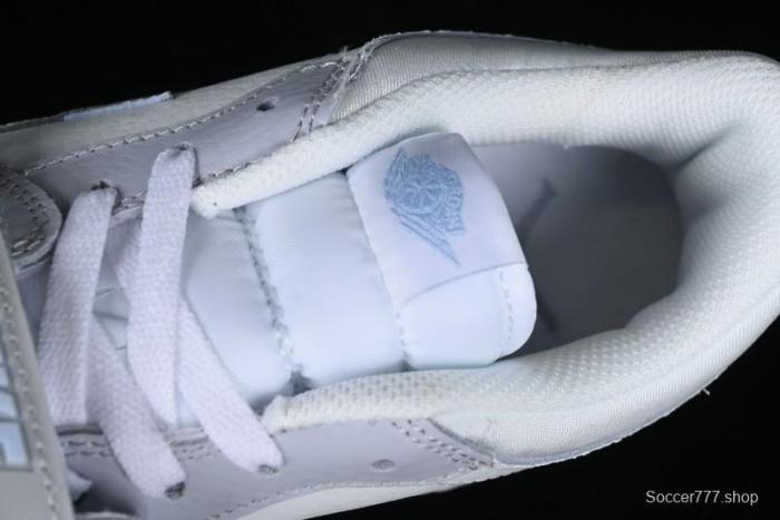 Nike Air Jordan Legacy 312 Low Sneakers with Velcro Strap - HQ1190-101 1