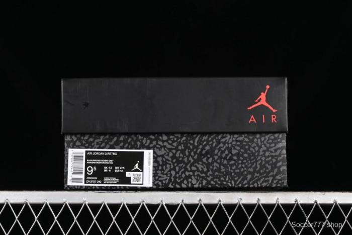 Nike Air Jordan 3 Retro Sneakers with Iconic Elephant Print and Visible Air Cushion - DN3707-010
