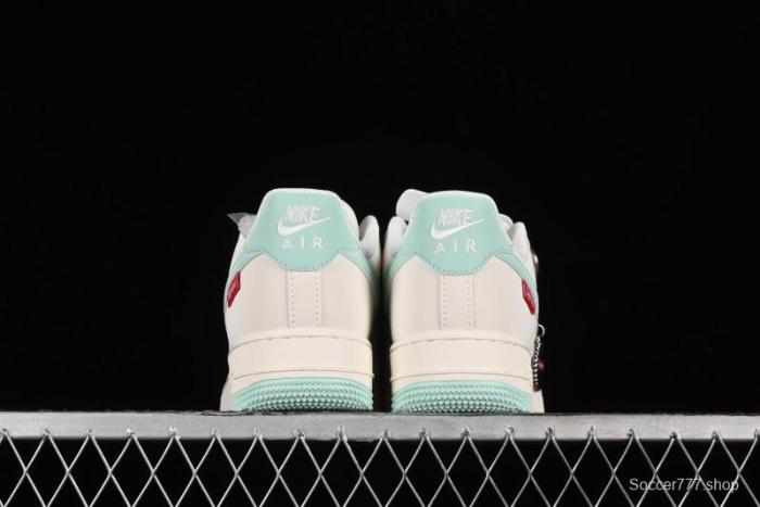 Supreme x Nike Air Force 1 '07 Low Collaborative Sneakers in Youthful Green - HD1968-023 1