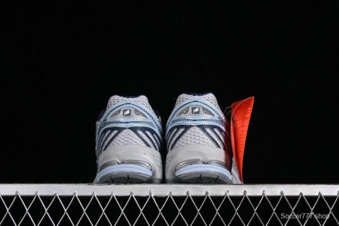 New Balance 860V2 Classic Retro Dad Style Casual Running Shoes - ML860BB2 1