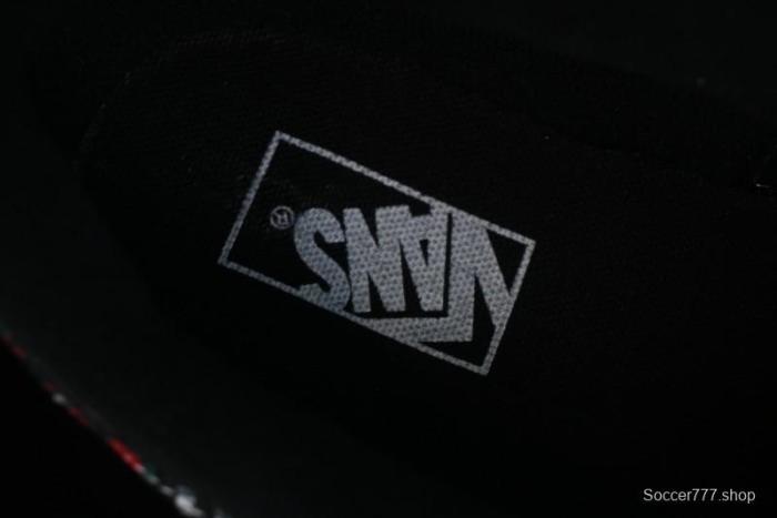 Vans Classics Knu Skool Retro Sneakers with Enlarged Toe and Thickened Trim - VN0009QC3N6 1