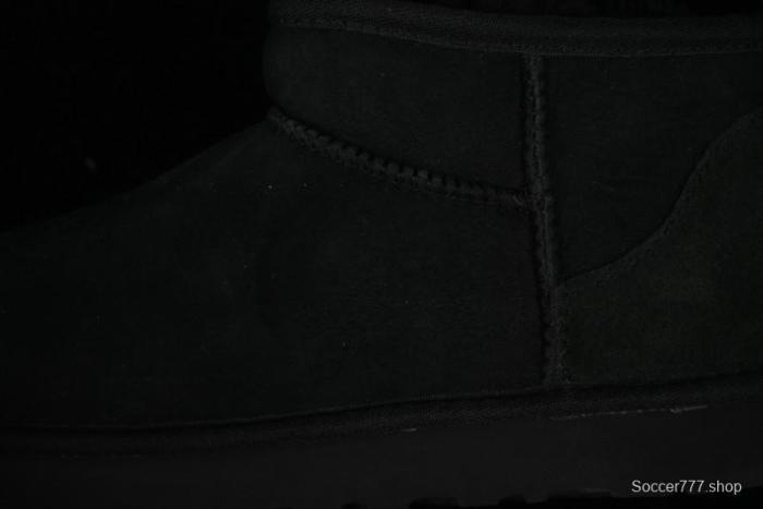 UGG Classic Ultra Mini Short Boots with Genuine Australian Sheepskin and TREADLITE Outsole - 1116109