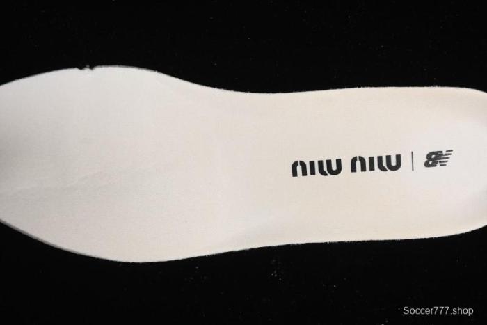 MiuMiu x New Balance 530 Low-Top Classic Retro Casual Running Shoes - AJD4