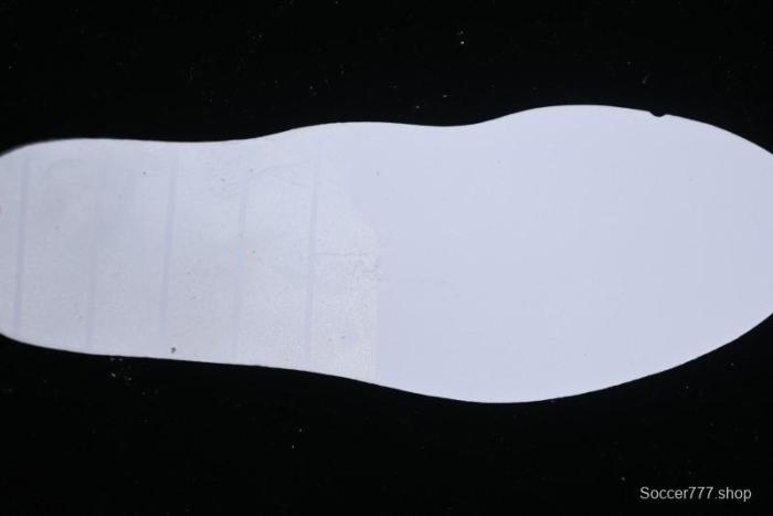 Adidas Originals Gazelle Bold HQ6893 Low-Top Sneakers with Thick Sole for Casual Wear, Slip-Resistant and Durable 1