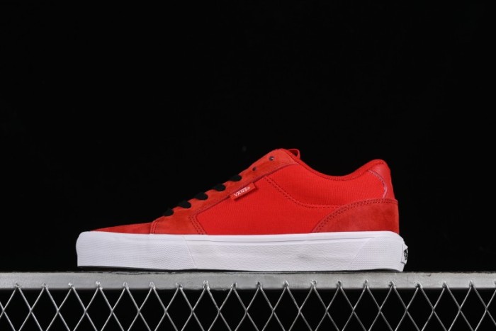 Vans Chukka Push Low-Top Skate Shoes in Solid Red with Slip-Resistant Sole - VN0009QPA05