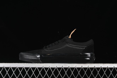 Vans Old Skool Premium Black Suede Retro Skate Shoes - VN000CXTBKA