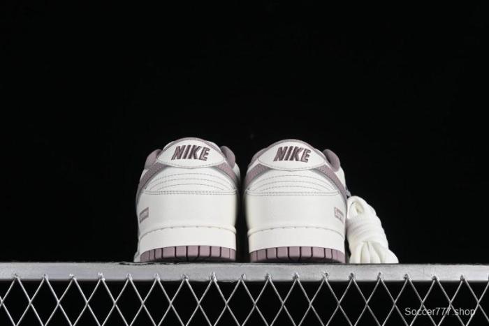 Nike Supreme SB Dunk Low Custom High-End Casual Skateboarding Shoes with Light Pink Colorway - RM2308-331 1