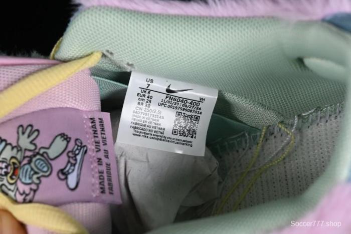 Nike SB Dunk Low Verdy x Nike Visty Collaboration Sneakers - FN6040-400 1