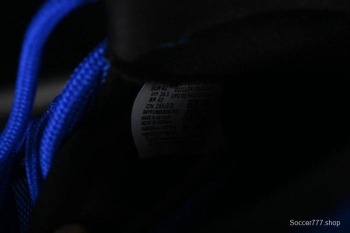 Nike Air Jordan 11 Retro High Top Basketball Shoes in Black and Blue - CT8012-400