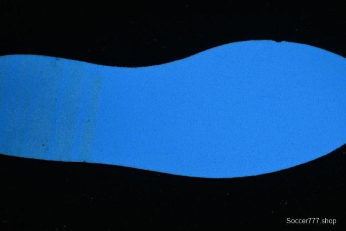 Adidas Originals Campus 00s Retro Casual Sneakers with Chunky Silhouette - ID9844 1