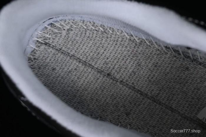 Vans Hylane Series Retro Sneakers with Iconic Side Stripe Design - VN000D269X1 1