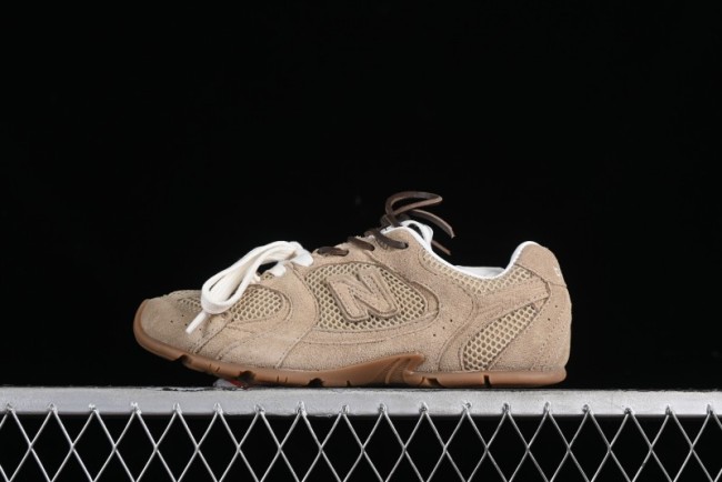 Miu Miu x New Balance 530 Low-Top Retro Running Sneakers with Dual Lace Design - G.D4 1