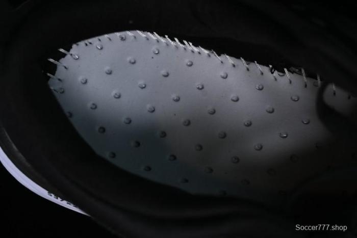 HOKA ONE ONE Bondi 8 Functional Cushioned Running Shoes with Engineered Mesh Upper - 1123202 BWHT 1