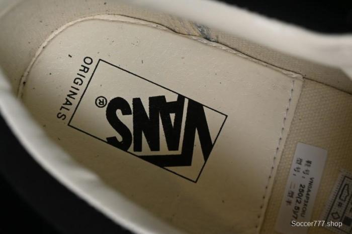 Vans Style 36 LX Low-Top Retro Skate Shoes with Enhanced Comfort - VN0A4BVEBPB 1