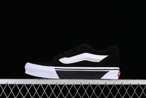 Vans Classics Knu Skool Retro Skate Shoes with Enlarged Toe and Thickened Tongue - VN0009QCWBL 1