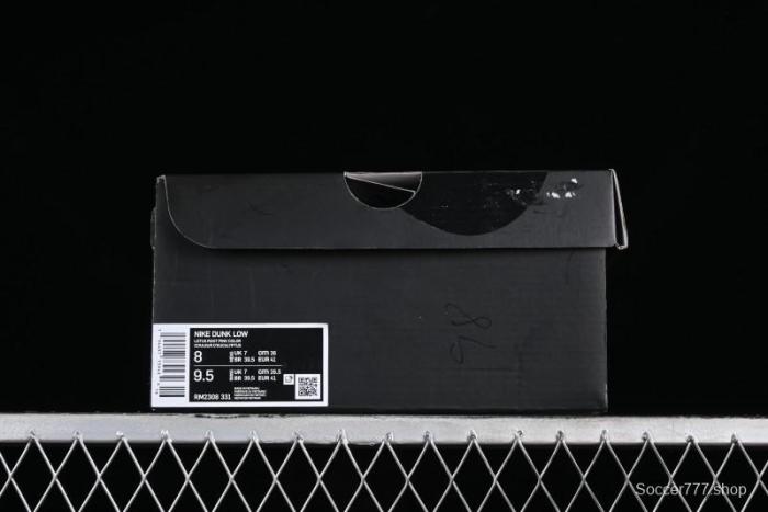 Nike Supreme SB Dunk Low Custom High-End Casual Skateboarding Shoes with Light Pink Colorway - RM2308-331 1