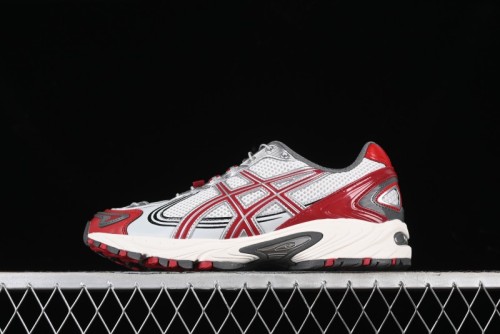 Asics Gel-Kahana Tr V4 Running Shoes with FF BLAST PLUS Cushioning Technology - 1203A585-100