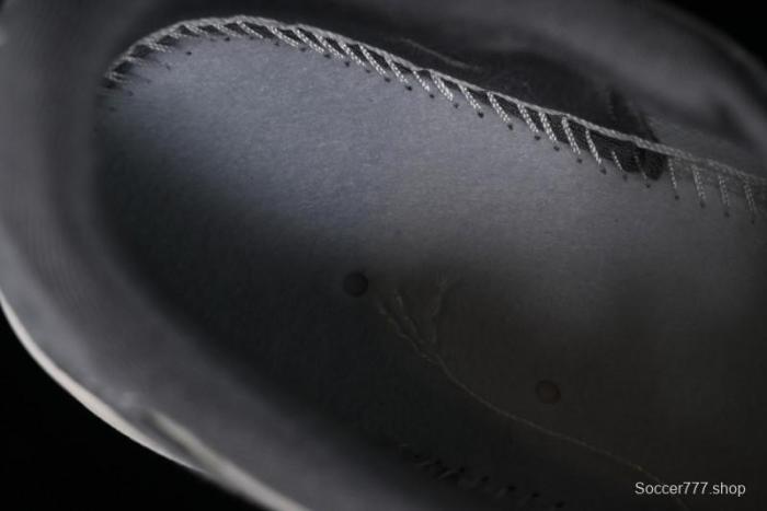 Nike Air Jordan 1 Low OG SP Travis Scott x Fragment Design Collaboration Sneakers - SJ2068-001 1