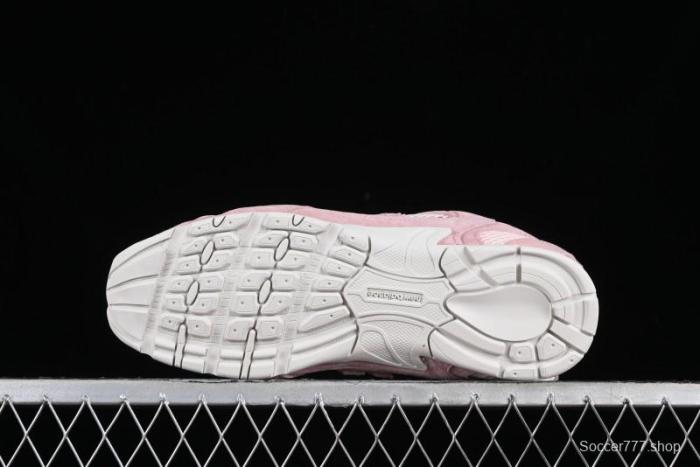 MiuMiu x New Balance 530 Low-Top Classic Retro Casual Running Sneakers - AJD4 1