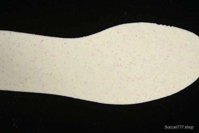 New Balance 1000 Series Retro Dad Style Low-Top Casual Running Sneakers - M1000AD1