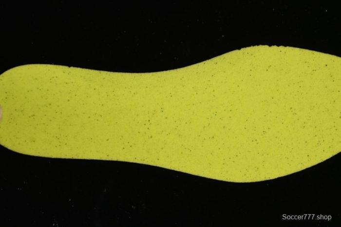 Nike Quest 5 Extreme Series Cushioned Lightweight Running Shoes - DD0204-301 1