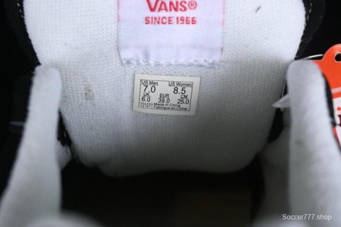Vans Classics Knu Skool Coca-Cola Collaboration Black White Embroidery Chunky Tongue Sneakers - VN0009QC6BTI 1